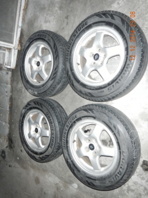 ขายล้อแม็กซ์สกายไลน์ 5รู114.3 4วงพร้อมยาง