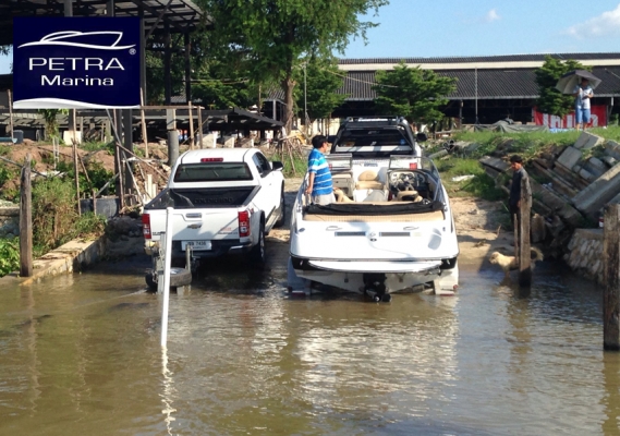 เภตรา มารีน่า ปทุมธานี รับฝากจอดเรือ พร้อมบริการแลมป์ขึ้นลง เภตรา มารีน่า ปทุมธานี รับฝากจอดเรือ พร้อมบริการแลมป์ขึ้นลง