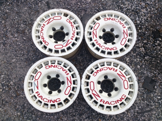 ขายแม็ก OZ 6รู139.7ขอบ15 MADE IN JAPAN จำนวน 4 วง