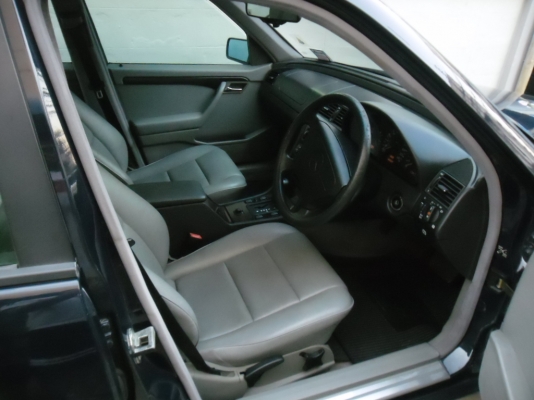 ขายด่วนร้อนเงินครับ Benz c180ปี97 ขายด่วนร้อนเงินครับ Benz c180ปี97