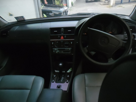 ขายด่วนร้อนเงินครับ Benz c180ปี97 ขายด่วนร้อนเงินครับ Benz c180ปี97