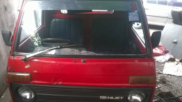 ขอนำเสนออีกสักคันนะคะ เอส 65 ตัวรถเปล่า เครื่อง 3 สูบ พร้อมแก๊ส สภาพสวยค่ะ