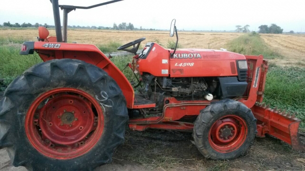 L4508 ใบดันหน้า สวยเดิมๆ สภาพพร้อมใช้ L4508 ใบดันหน้า สวยเดิมๆ สภาพพร้อมใช้