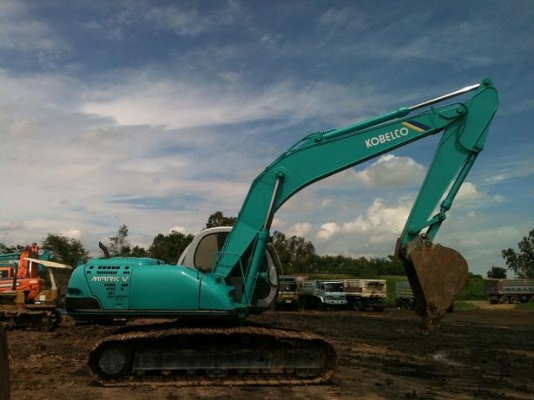ขาย Kobelco SK200 mark V เครื่องแน่น ปั้มแห้ง แรง ไม่โหลด พร้อมใช้งาน ขาย Kobelco SK200 mark V เครื่องแน่น ปั้มแห้ง แรง ไม่โหลด พร้อมใช้งาน