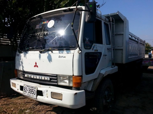 ขายดั้มMITSUBISHI FN527M-A เครื่องดี195แรง โลฮาย10สปีด พ.เพาเวอร์ เบรกทิฟฟี่ ภายในสวย แอร์เย็น สภาพพร้อมใช้งาน เอกสารพร้อมโอน จัดไฟแนนซ์ได้ เงื่อนไขง่ายๆวันเดียวรับรถ สนใจโทร 090-8588220คุณนะ ID:narong498 หรือ www.truck.in.th/498 หรือfb:ณรงค์ ซื้อขายรถมือ