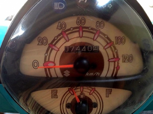 JALATO ปี 56 สีฟ้าดำ หัวฉีดประหยัดน้ำมัน แรงด้วย 125 cc ไมล์ 7 พันโล  แถม 2 รายการ  18900