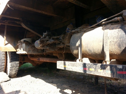 ขายดั้ม2เพลาHINO FM177LA เครื่องดี168แรง EH700 เครื่องดี แคชซีสวย สโลเกียร์กลาง พ.เพาเวอร์ สภาพพร้อมใช้งาน เอกสารพร้อมโอน สนใจโทร 090-8588220คุณนะ ID:narong498 หรือ www.truck.in.th/498 หรือfb:ณรงค์ ซื้อขายรถมือสอง (เว็บไซต์ส่วนตัว)