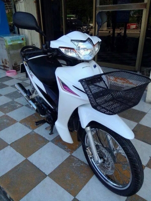 Honda Wave 110 i ปี 2556 รถสวย สภาพดี เดิมๆ ประหยัดน้ำมัน Honda Wave 110 i ปี 2556 รถสวย สภาพดี เดิมๆ ประหยัดน้ำมัน