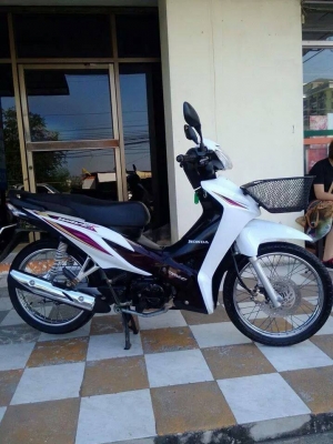 Honda Wave 110 i ปี 2556 รถสวย สภาพดี เดิมๆ ประหยัดน้ำมัน Honda Wave 110 i ปี 2556 รถสวย สภาพดี เดิมๆ ประหยัดน้ำมัน