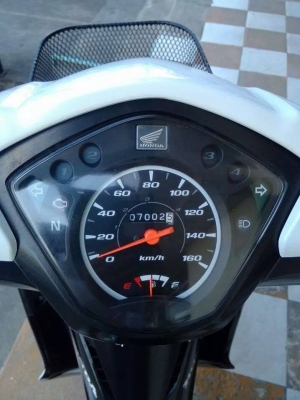 Honda Wave 110 i ปี 2556 รถสวย สภาพดี เดิมๆ ประหยัดน้ำมัน Honda Wave 110 i ปี 2556 รถสวย สภาพดี เดิมๆ ประหยัดน้ำมัน