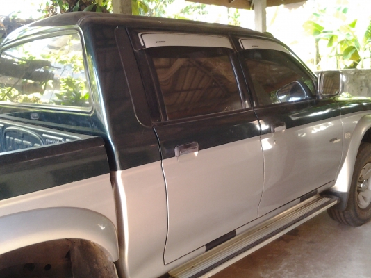 ขายด่วน มิตซู สตราด้าแกรนดิส4ประตู4&times;4