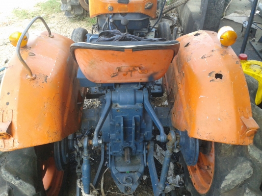 ขายรถไถ คูโบต้า L1501 สนใจติดต่อ 0876881006