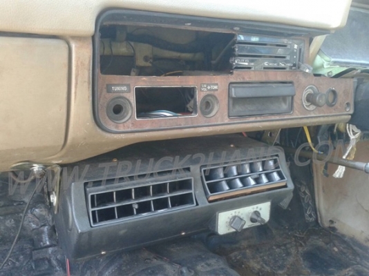 รถปิกอัพ 4 ล้อ กระบะดัมพ์ ยี่ห้อ TOYOTA...สามารถชมสภาพรถและทดลองขับได้ที่ศูนย์พักรถ truck2hand จังหวัดสระบุรี