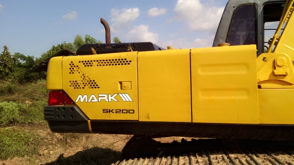 kobelco 200 sk07 mark 2  YN 6085  ( ไม่มีเล่ม ) เจ้าของขายเอง  ต่อรองได้ 080-1253450