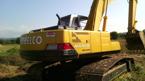 kobelco 200 sk07 mark 2  YN 6085  ( ไม่มีเล่ม ) เจ้าของขายเอง  ต่อรองได้ 080-1253450
