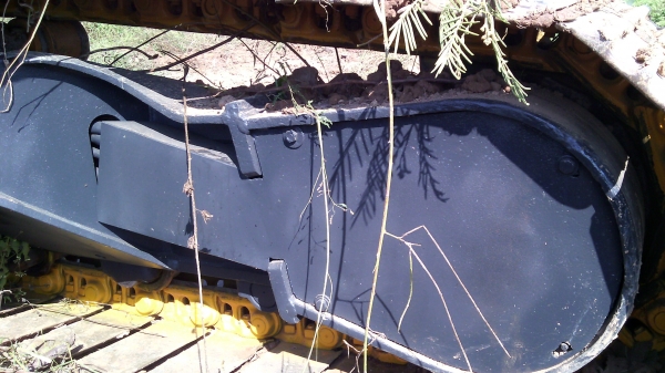 kobelco 200 sk07 mark 2  YN 6085  ( ไม่มีเล่ม ) เจ้าของขายเอง  ต่อรองได้ 080-1253450