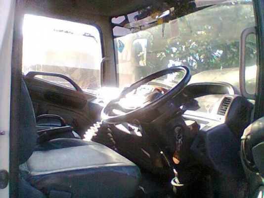 ขาย  HIno Fc4J 150แรง 6 ล้อ คอกเกษตร  ปี46