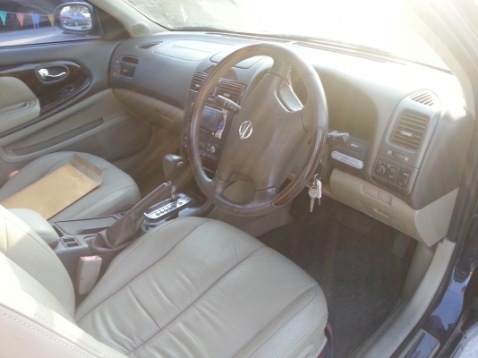 ขายรถสวยพร้อมใช้งาน มือเดียวป้ายแดง เอกสารครบพร้อมโอน