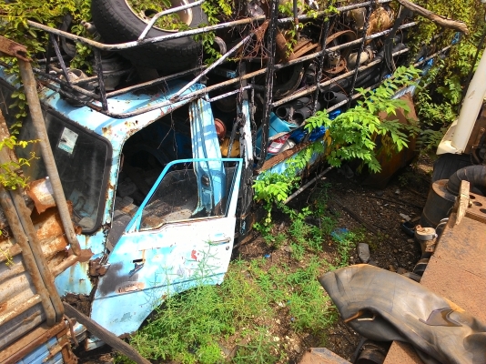 ขาย 2 คัน ISUZU KS-21 + NISSAN CARBON