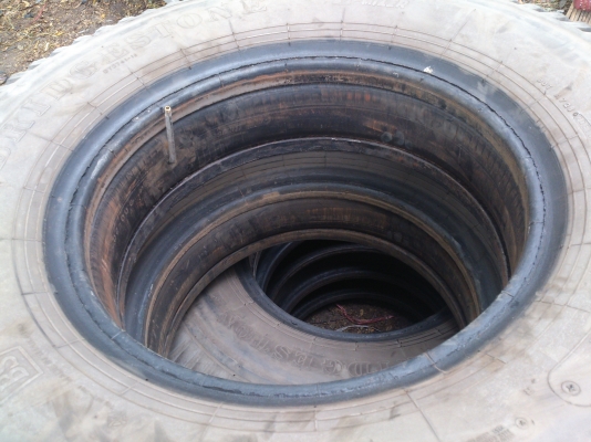 ขายยางบริสโตน 1000-20 พร้อมยางในยางรอง ปี14 จำนวน 8 เส้น/ละ1300