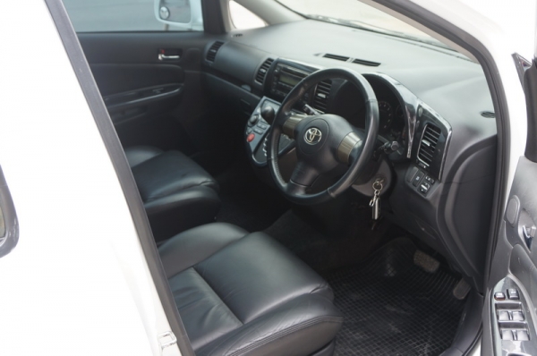 TOYOTA WISH ปี 2004 ตัว TOP หลังคา sunloob ขายรถสวย ARIBAG คู่ เบรคระบบ ABS กระจกไฟฟ้า เบาะหนัง แอร์เย็น ระบบไฟใช้งานปกติ เครื่องดี ช่วงล่างแน่น ล้อ MAX แต่งสวยๆ ภายในสวย สีสวย รถพร้อมใช้งาน จัดไฟแนนได้ ฟรีดาวน์