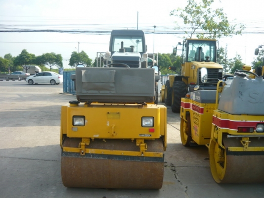 รถบด 4 ตัน Sakai SW350 รถเก่านอก นำเข้าจากญี่ปุ่น พร้อมใช้งาน