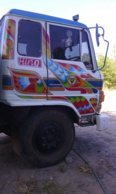 หกล้อHiNo-eH700-pawer สภาพพร้อมใช้งาน ทะเบึยนพร้อมโอน ราคาคุยกันได้