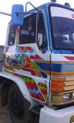 หกล้อHiNo-eH700-pawer สภาพพร้อมใช้งาน ทะเบึยนพร้อมโอน ราคาคุยกันได้