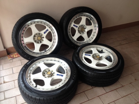 ล้อเเท้ NISMO GT2 ขอบ17หน้า8หลัง9อ๊อฟ35กับ38สีเดิมญีปุ่นติดยางสวยๆปี13ดอกเต็มๆใช้ยาวๆ