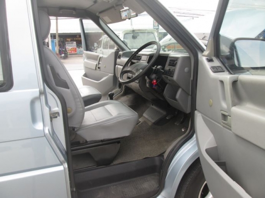 ขายVW T4 CARAVELLE 2.5 GL SYNCRO