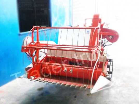 รถเกี่ยวนวดข้าวคูโบต้า รุ่นใหม่ 089-5512032