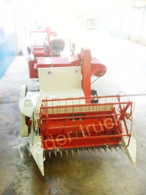 รถเกี่ยวนวดข้าวคูโบต้า รุ่นใหม่ 089-5512032