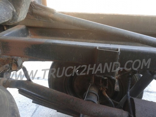 รถปิคอัพ 4 ล้อ กระบะดัมพ์  ยี่ห้อ NISSAN