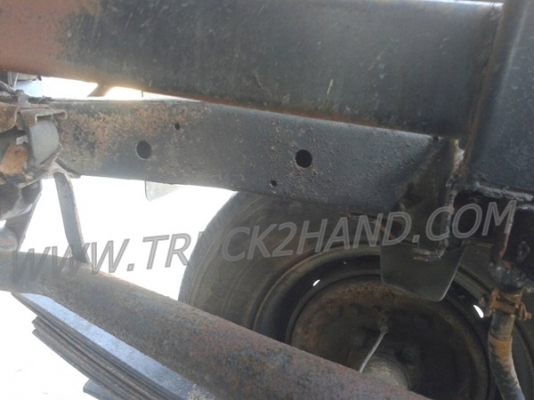 รถปิคอัพ 4 ล้อ กระบะดัมพ์  ยี่ห้อ NISSAN