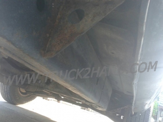 รถปิคอัพ 4 ล้อ กระบะดัมพ์  ยี่ห้อ NISSAN