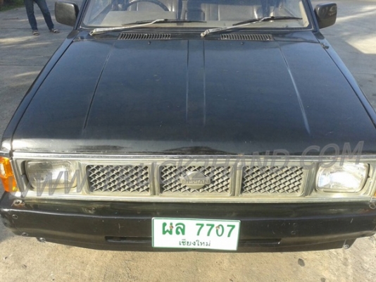 รถปิคอัพ 4 ล้อ กระบะดัมพ์  ยี่ห้อ NISSAN