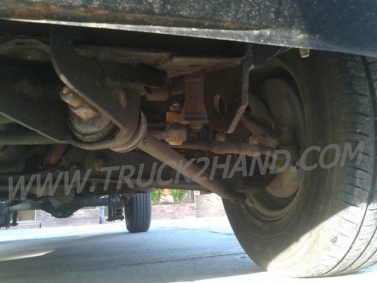 รถปิคอัพ 4 ล้อ กระบะดัมพ์  ยี่ห้อ NISSAN