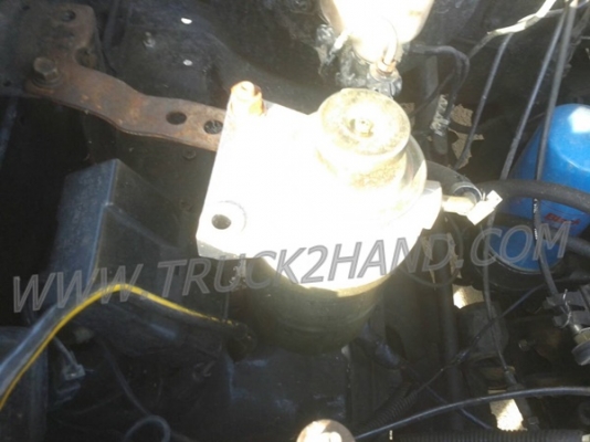 รถปิคอัพ 4 ล้อ กระบะดัมพ์  ยี่ห้อ NISSAN