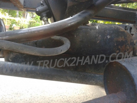 รถปิคอัพ 4 ล้อ กระบะดัมพ์  ยี่ห้อ NISSAN