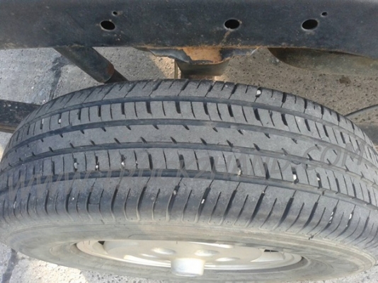 รถปิคอัพ 4 ล้อ กระบะดัมพ์  ยี่ห้อ NISSAN