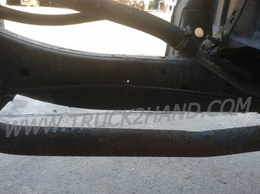 รถปิคอัพ 4 ล้อ กระบะดัมพ์  ยี่ห้อ NISSAN