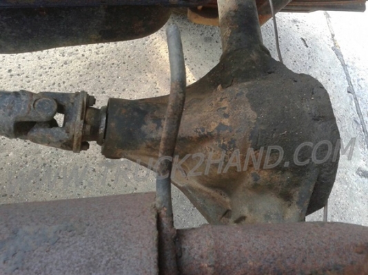 รถปิคอัพ 4 ล้อ กระบะดัมพ์  ยี่ห้อ NISSAN