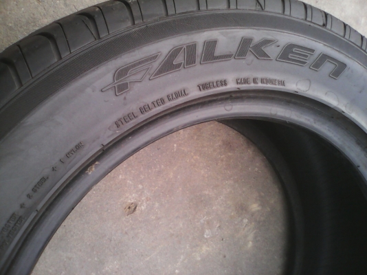 215/55R16 FALKEN ZIEX-ZE522  มี 2 เส้น TEL.081-427-3941