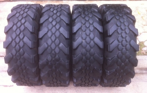 ขายยาง king cobra 32 x 15 ปี 11