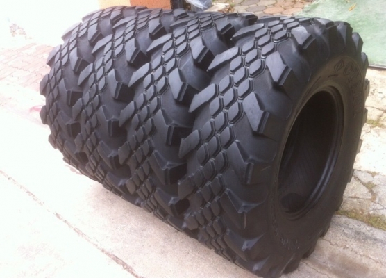 ขายยาง king cobra 32 x 15 ปี 11