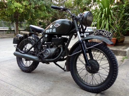 ลองขายดูครับเพื่อมีใครสนใจ Suzuki GT185 มีทะเบียน