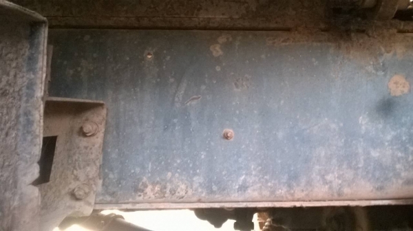 ขาย 10 ล้อ 2 เพลา FM227LD เครื่องเดิม EM100 220 แรงม้า เกียร์เดิมมีเกียร์ฝาก คัสซีสวย สโลว์เดิม มีระบบลำโพงลากพ่วง กระบะไม่ค่อยสวย ทะเบียนพร้อมโอน ราคาต่อรองได้ครับ