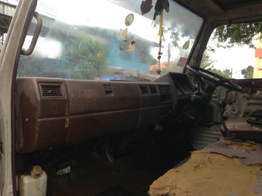 ***ขายแล้วครับขอบคุณ Truck2hand ขาย6ล้อช่วงยาว เดิมๆบางๆ HINO KM779 WO4D-117HP เกียร์สั้น ห้างแท้ เครื่องเดิมเกียร์เดิม แห้งๆ แน่นๆ ไม่มีเยิ้ม เกียร์ดีไม่มีหลุด ช่วงล่างเดิม 6น็อต หน้า-หลัง คัสซีสวยเดิมๆ ไม่มีปะไม่มีดาม ไม่มีบวม กระบะคาร์โก้ยาว5.50ม.สภาพด ***ขายแล้วครับขอบคุณ Truck2hand ขาย6ล้อช่วงยาว เดิมๆบางๆ HINO KM779 WO4D-117HP เกียร์สั้น ห้างแท้ เครื่องเดิมเกียร์เดิม แห้งๆ แน่นๆ ไม่มีเยิ้ม เกียร์ดีไม่มีหลุด ช่วงล่างเดิม 6น็อต หน้า-หลัง คัสซีสวยเดิมๆ ไม่มีปะไม่มีดาม ไม่มีบวม กระบะคาร์โก้ยาว5.50ม.สภาพด