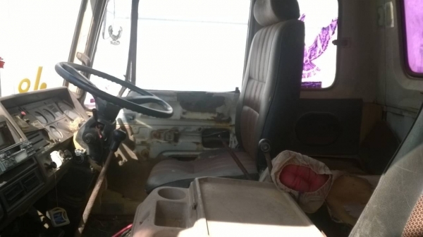 ขาย 10 ล้อ 2 เพลาดั้ม FM177LA คัสซีสวยตลอดเส้น เครื่อง EH700 168 แรงม้า เกียร์ HO สโลว์เดิม ช่วงล่างเดิม หัวเก๋งกับกระบะต้องเก็บหน่อย เบรคลมดัน พาวเวอร์ ทะเบียนพร้อมโอน ราคาต่อรองได้ครับ