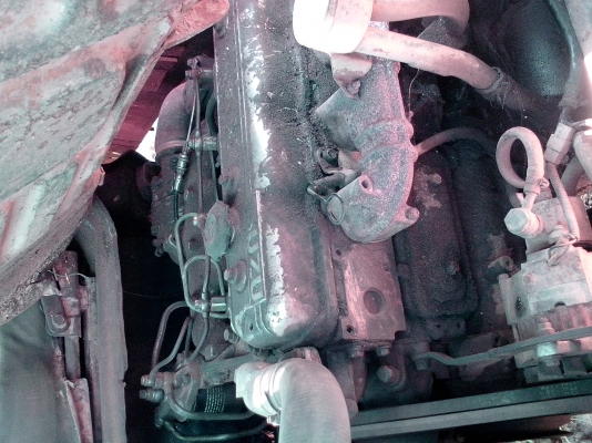 ขาย 6 ล้อ  ISUZU เครื่อง 100  แรง